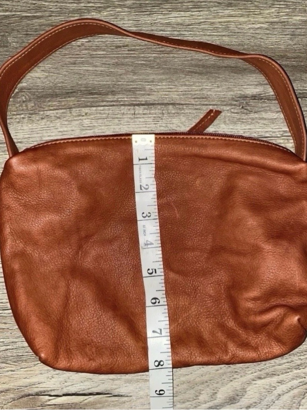 Vintage Women’s Cognac Leather Shoulder Bag - Picture 3 of 4